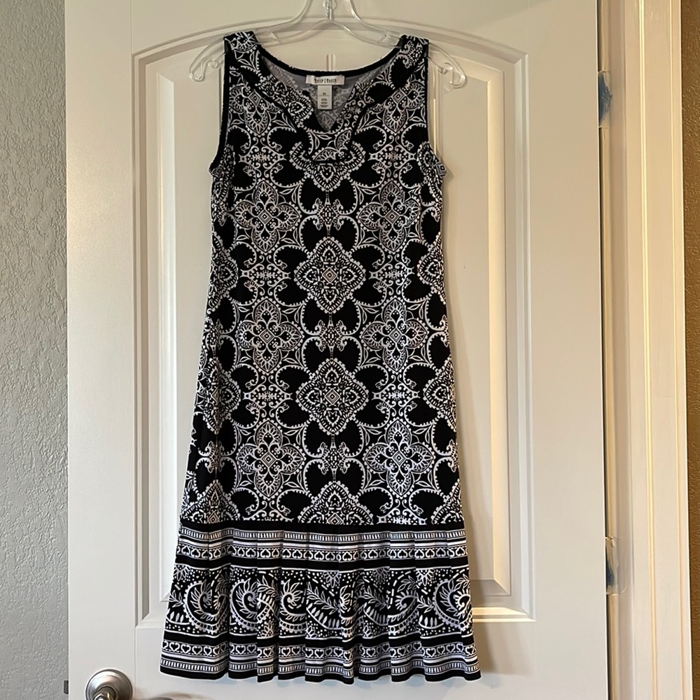 WHBM, XS, like new, cute dress! 🤍🖤